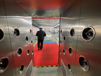 Air shower entrance